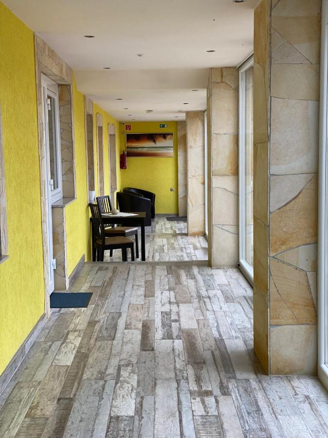 Blueline Motel Jászberény Exterior foto